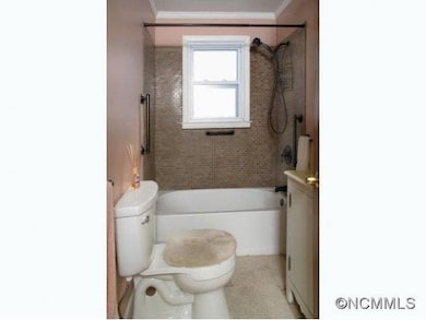 109 Le An Hurst Rd, Asheville, NC 28803 - photo 6