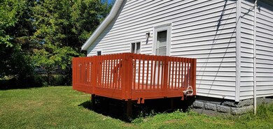 227 E Votaw St, Portland, IN 47371 - photo 4