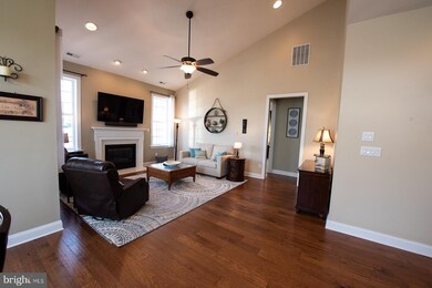 4818 Spencer Dr, Schwenksville, PA 19473 - photo 7