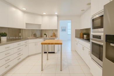 Imperial House unit 5D, Miami Beach, FL 33140 - photo 6