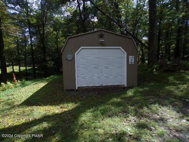 295 Lookout Point Rd, Canadensis, PA 18325 - photo 5