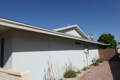 10638 W Kelso Dr, Sun City, AZ 85351 - photo 6