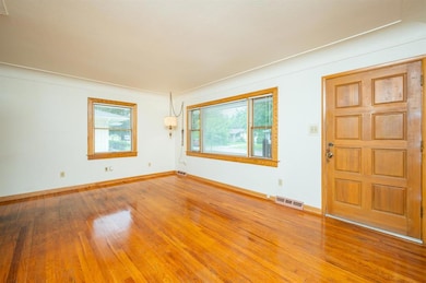 3214 Brinkwood Rd, Des Moines, IA 50310 - photo 2