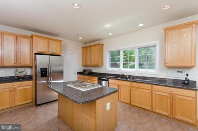 5900 Colchester Rd, Fairfax, VA 22030 - photo 7