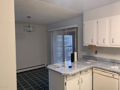 66ADAC8E-51B7-4AA1-81D3-7781C99BAE70