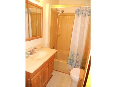 Bathroom LOWER