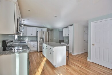 9 Carolyn Dr, Newmarket, NH 03857 - photo 7