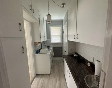 27 Laurel St, Berlin, NH 03570 - photo 6