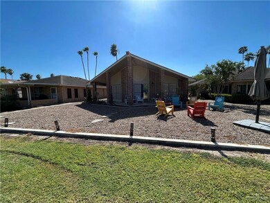 911 Citrus Dr, Alamo, TX 78516 - photo 4