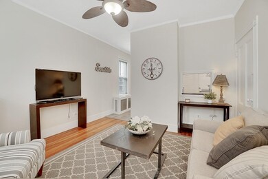 661R E 7th St unit 2, South Boston, MA 02127 - photo 4