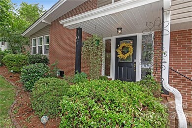 407 Hillcrest Cir unit L04, Hendersonville, NC 28792 - photo 3