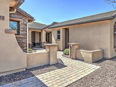 Charming front courtyard
