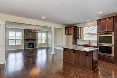 Great open floor plan perfect for entertaining!