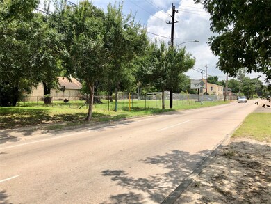 0 E Crosstimbers St unit 79722014, Houston, TX 77022 - photo 2