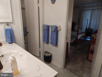 1034 Brinker Dr unit 202, Hagerstown, MD 21740 - photo 7