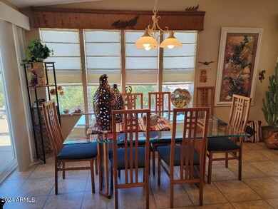 3925 dining