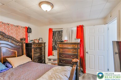 826 N 8th St, Allentown, PA 18102 - photo 7