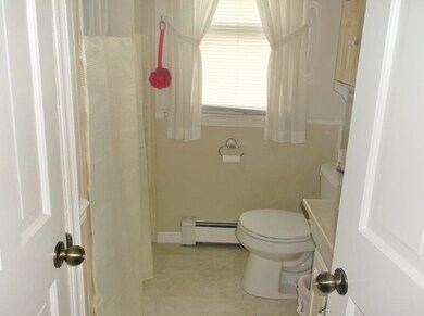 540 Salmon Falls Rd, Rochester, NH 03868 - photo 5