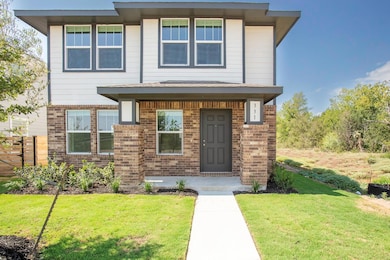 331 Bugbee, Kyle, TX 78640 - photo 2