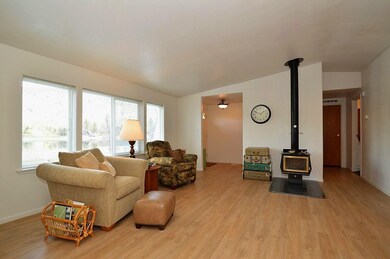 400711 Highway 20, Cusick, WA 99119 - photo 4