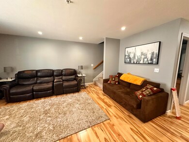 721 Mammoth Rd unit 11, Manchester, NH 03104 - photo 7