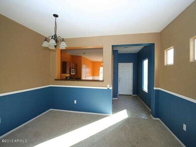 023-383899 dining area