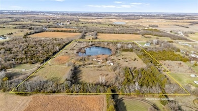 1573 N 1100 Rd, Lawrence, KS 66046 - photo 3