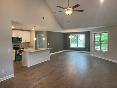 521 Preserve Cir, Manchester, TN 37355 - photo 2