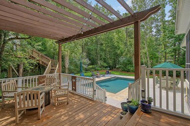 Deck with Pergola