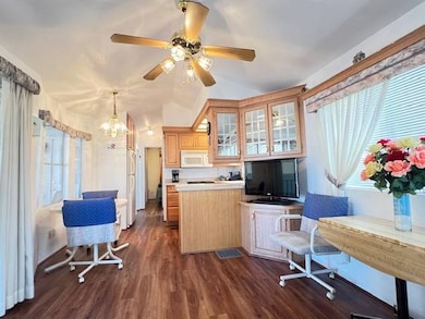 4860 E Main St unit D-36, Mesa, AZ 85205 - photo 4