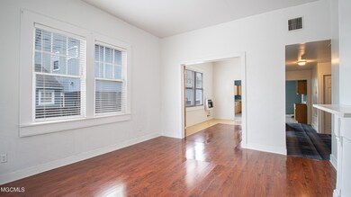 388 Main-101