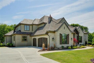 10343 Mohawk Rd, Leawood, KS 66206 - photo 2