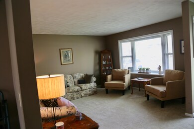 Livingroom2