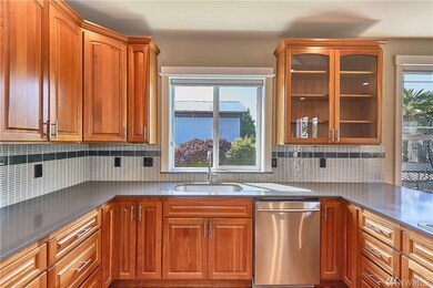 1004 S 264th St, Des Moines, WA 98198 - photo 2