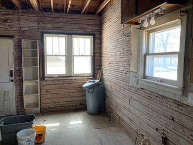 2930 Washington Ave, Parsons, KS 67357 - photo 5