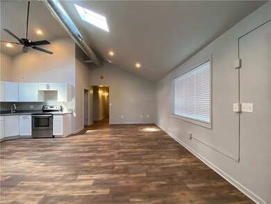 1108 4th Ave, Coraopolis, PA 15108 - photo 6