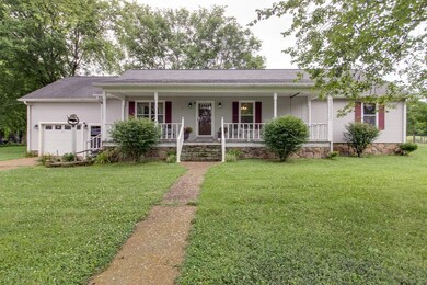 Welcome to 1284 Globe Rd. 