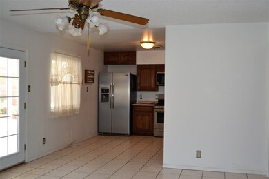 1822 Crescent Dr, Alamogordo, NM 88310 - photo 7