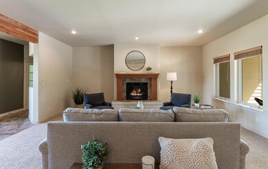 69623 Old Corral Loop, Sisters, OR 97759 - photo 5