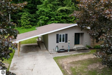 1551 N MacKsey Rd, Suttons Bay, MI 49682 - photo 3