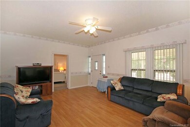 335 Whites Mill Rd, Statesville, NC 28677 - photo 5