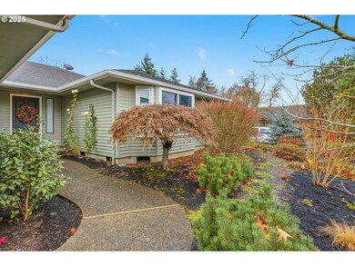 2868 Metolius Dr, Eugene, OR 97408 - photo 7