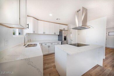 5455 W Flower St, Phoenix, AZ 85031 - photo 4