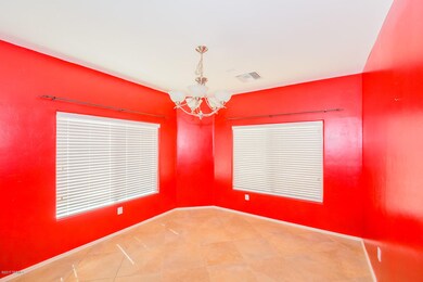 7549 dining area