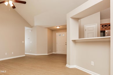 004-photo-living-room-8817944