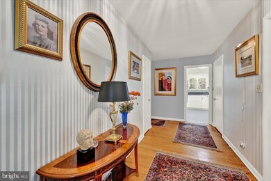 305 Overlook Dr, Lutherville Timonium, MD 21093 - photo 2