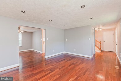 1569 Andover Ln, Frederick, MD 21702 - photo 4