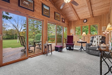 6980 Horizon Dr, Greendale, WI 53129 - photo 5