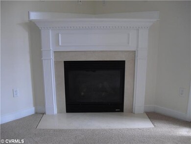 Living Room - Gas fireplace with dental molding