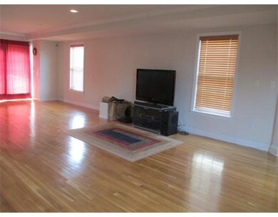 22 Walnut St unit C, Quincy, MA 02171 - photo 5